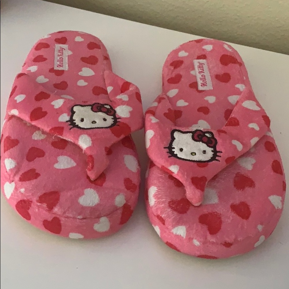 Hello kitty slippers